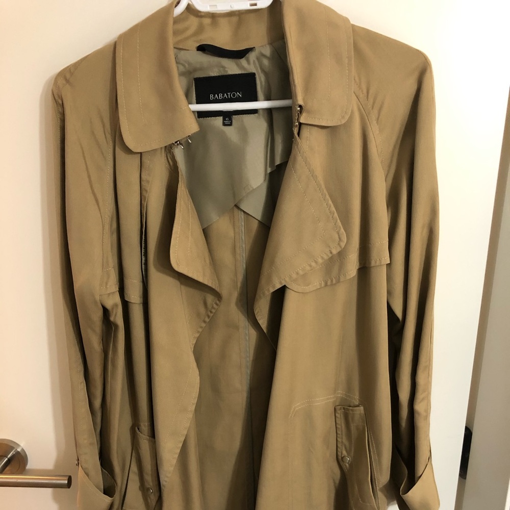 Aritzia babaton Lawson trench coat